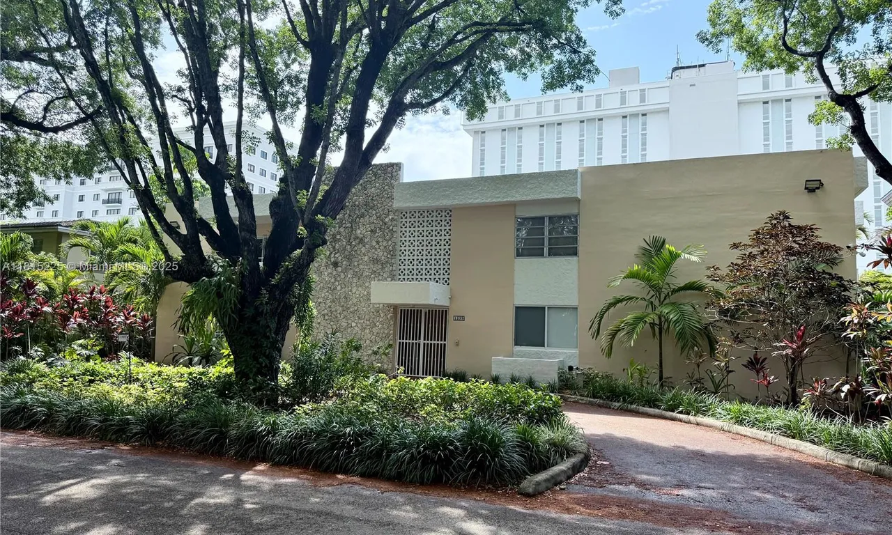 1235 Mariposa Ave # 7, Coral Gables FL 33146
