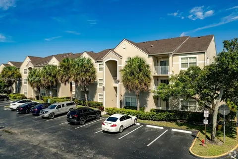 7575 Hampton Blvd # 7583, North Lauderdale FL 33068