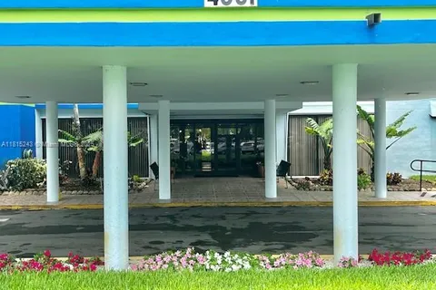4001 Hillcrest Dr # 1014, Hollywood FL 33021