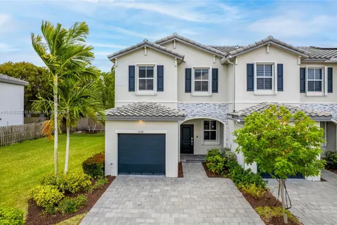 1336 SE 26th Ter, Homestead FL 33035