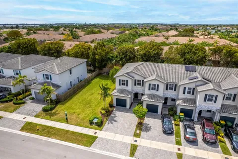 1336 SE 26th Ter, Homestead FL 33035