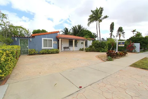 7281 SW 9th St # 2, Miami FL 33144