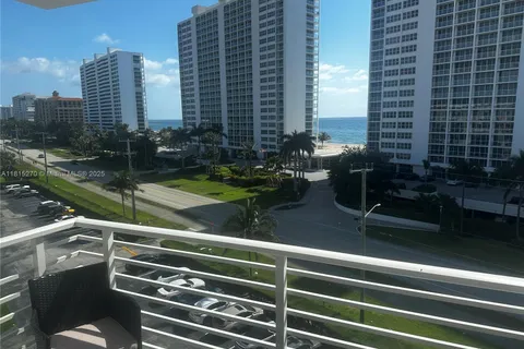 2851 S Ocean Blvd # 6V, Boca Raton FL 33432