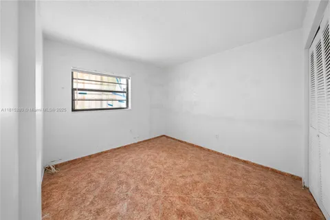 995 SW 84th Ave # 126, Miami FL 33144