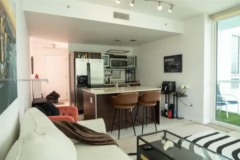 1900 N Bayshore Dr # 3003, Miami FL 33132