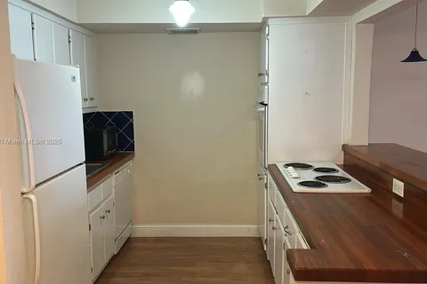 11855 NE 19th Dr # 47, North Miami FL 33181