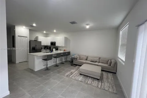 12142 NW 24th Ct, Miami Gardens FL 33167