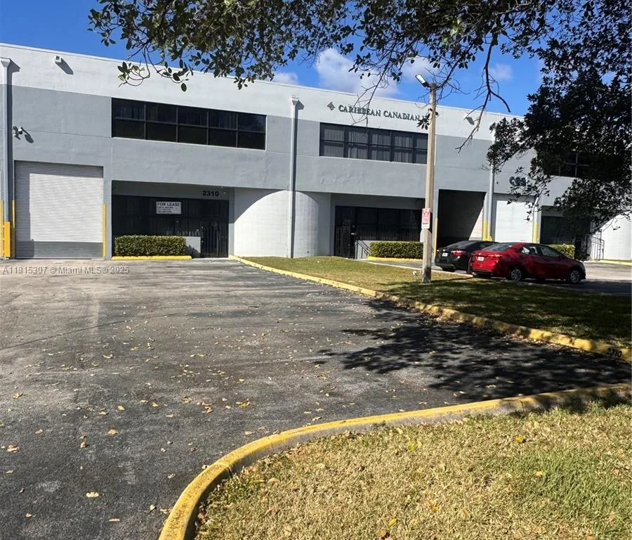 2310 NW 102nd Pl # 2, Doral FL 33172