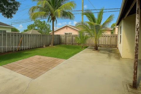 2225 SW 11th Ter, Miami FL 33135