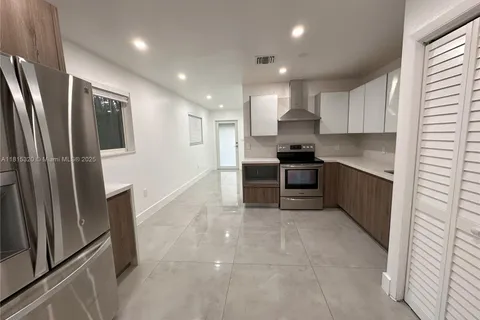 2785 SW 33rd Ave # 2785, Miami FL 33133