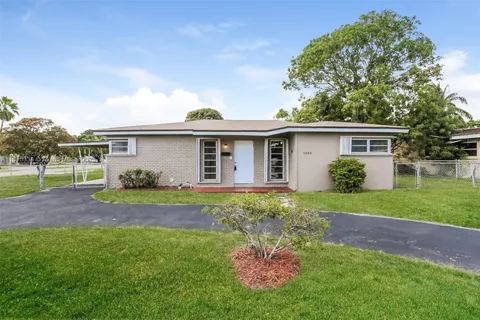 1565 NW 6th Ave, Pompano Beach FL 33060