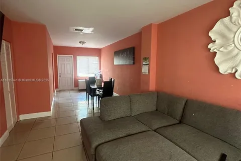 8319 NW 5th Ave # 8319, Miami FL 33150