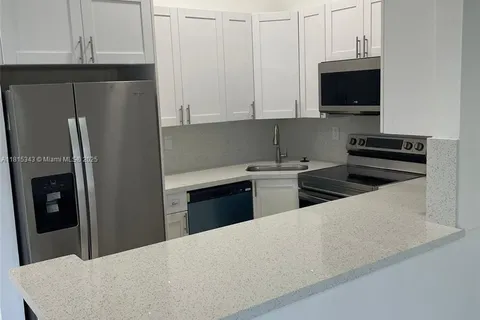 4800 NW 102nd Ave # 10, Doral FL 33178