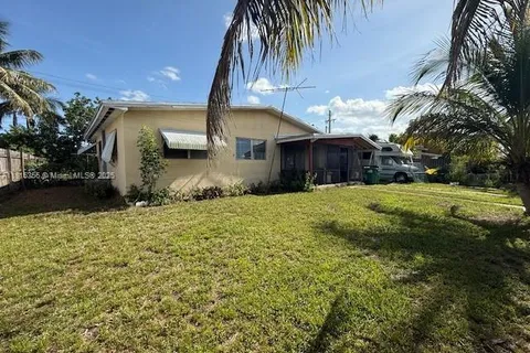 12620 SW 188th Ter, Miami FL 33177