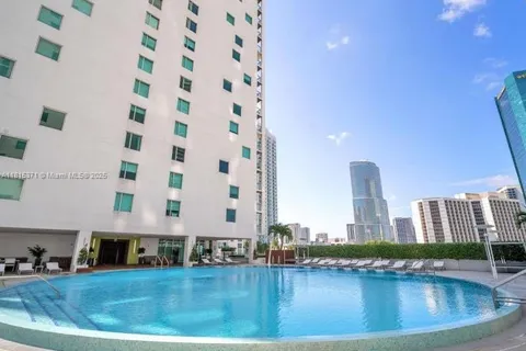 55 SE 6th St # 2902, Miami FL 33131