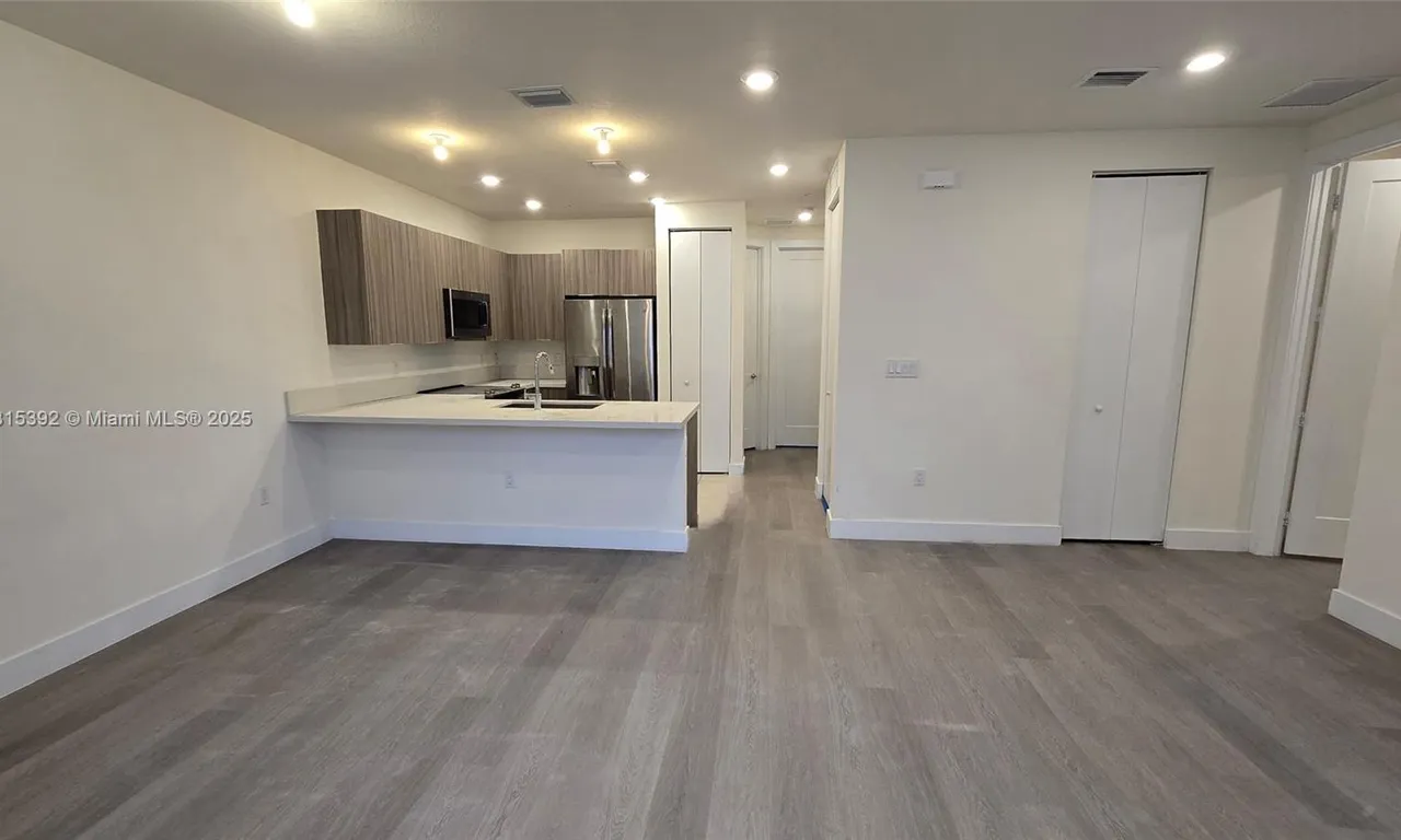 10229 NW 64th Ter # 302, Doral FL 33178