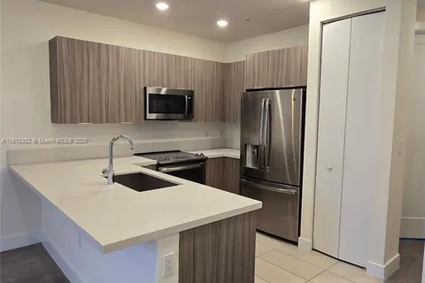 10229 NW 64th Ter # 302, Doral FL 33178