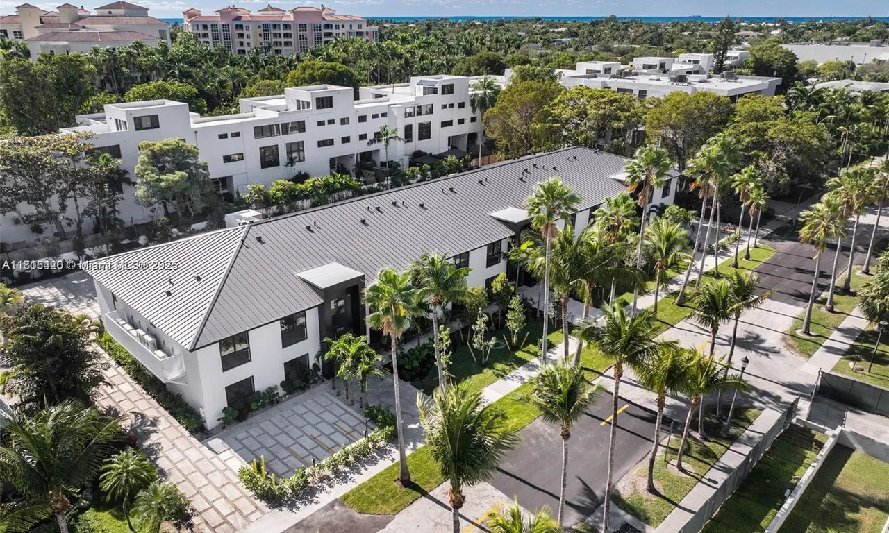 200 Sunrise Dr # 200A, Key Biscayne FL 33149