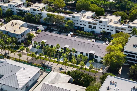 200 Sunrise Dr # 200A, Key Biscayne FL 33149