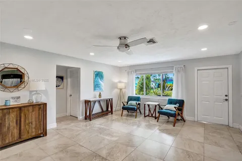 1083 SW 25th Pl, Boynton Beach FL 33426