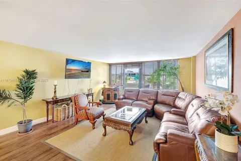 10101 E Bay Harbor Dr # 502, Bay Harbor Islands FL 33154