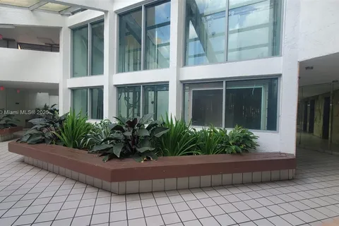 11790 SW 18 St # 124, Miami FL 33175