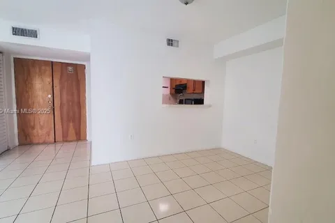 11790 SW 18 St # 124, Miami FL 33175