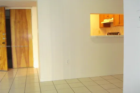 11790 SW 18 St # 124, Miami FL 33175