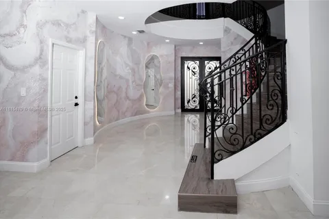6403 SW 162nd Path, Miami FL 33193