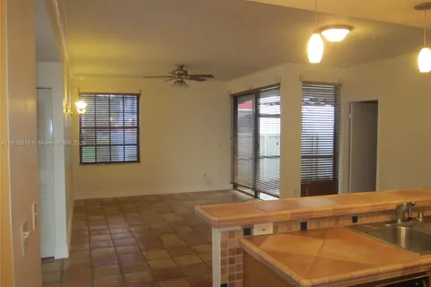 11989 NW 11th St # 11989, Pembroke Pines FL 33026