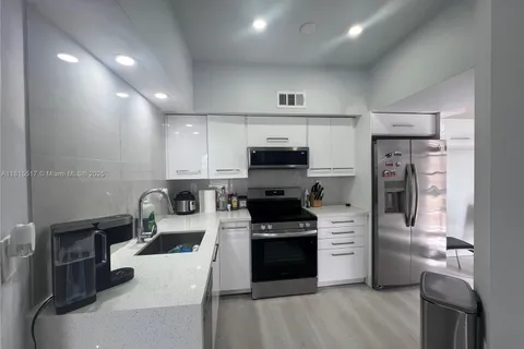 1280 S Alhambra Cir # 1406, Coral Gables FL 33146