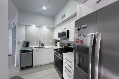1280 S Alhambra Cir # 1406, Coral Gables FL 33146
