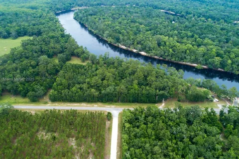110 SE DEER TRL, Other City - In The State Of Florida FL 32008