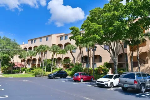 755 Dotterel Rd # 1301, Delray Beach FL 33444