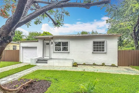 1535 NW 124th St, North Miami FL 33167