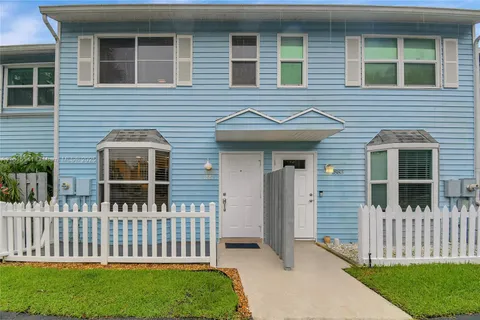 1881 NE 15th Ave, Fort Lauderdale FL 33305
