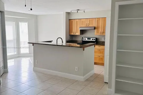 777 Riverside Dr # 1526, Coral Springs FL 33071