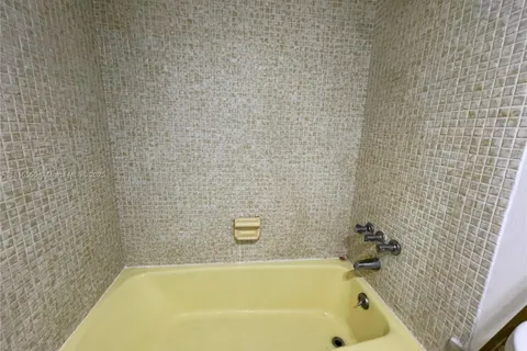 401 NE Ocean Dr # 219, Miami Beach FL 33139