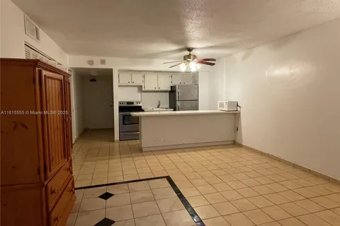 401 Ocean Dr # 219, Miami Beach FL 33139
