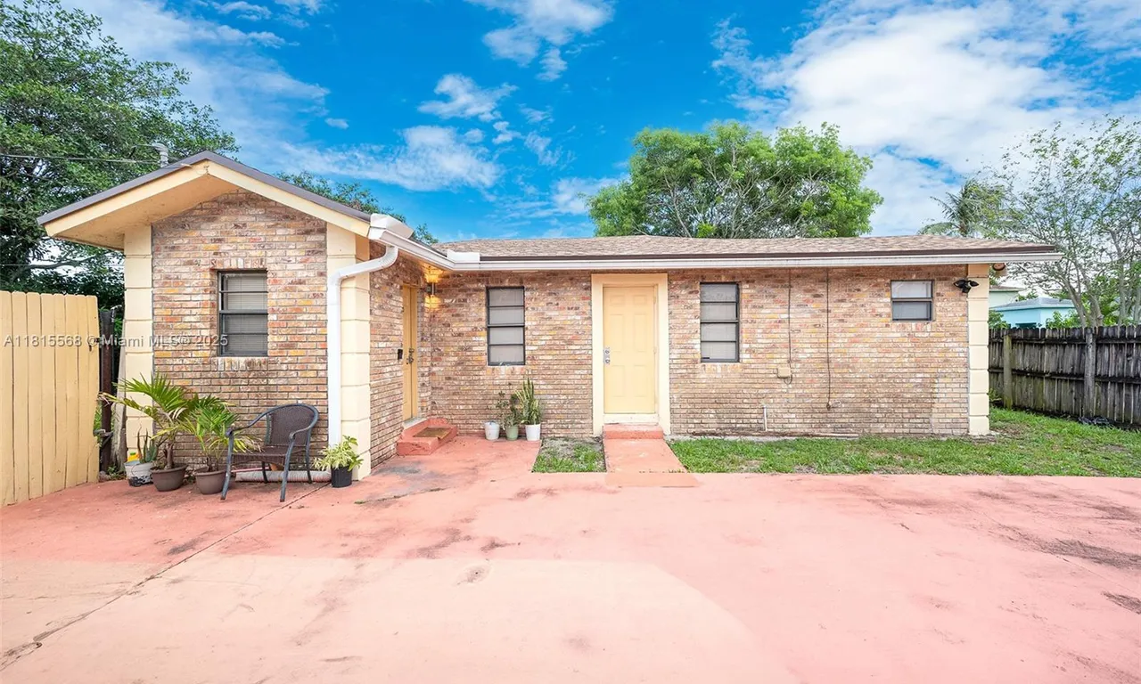 2420 NW 22nd Rd # 0, Fort Lauderdale FL 33311