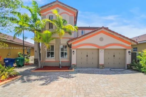 18393 NW 88th Pl, Hialeah FL 33018