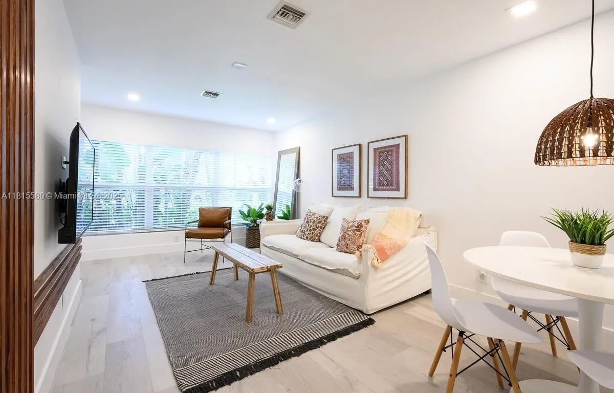 439 NE 17th Way # 439, Fort Lauderdale FL 33301