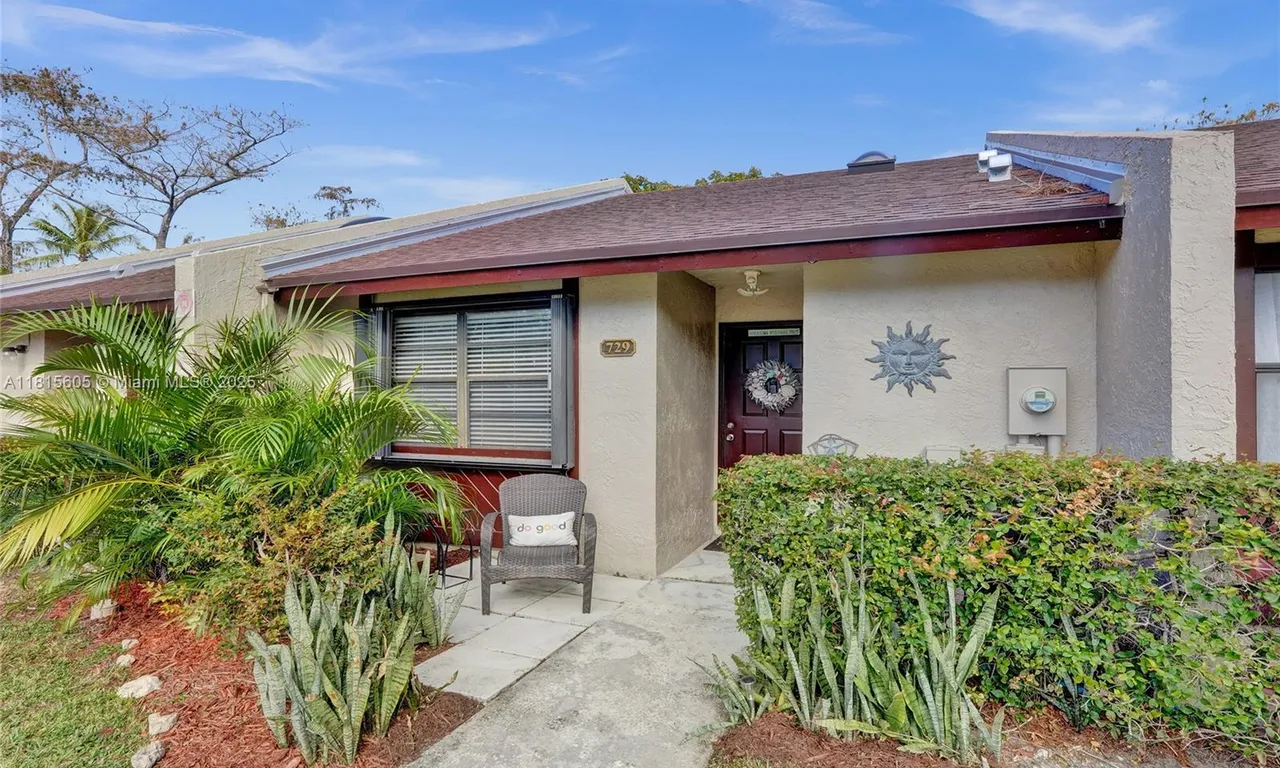 729 NW 47th Street, Deerfield Beach FL 33064