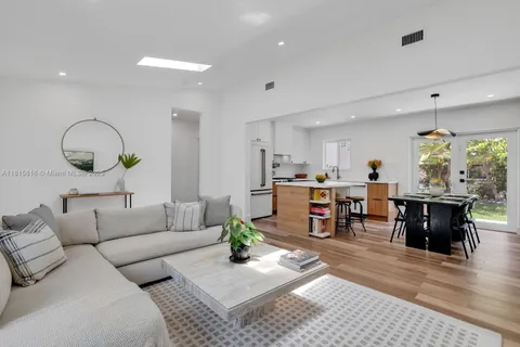 229 NW 111th Ter, Miami Shores FL 33168