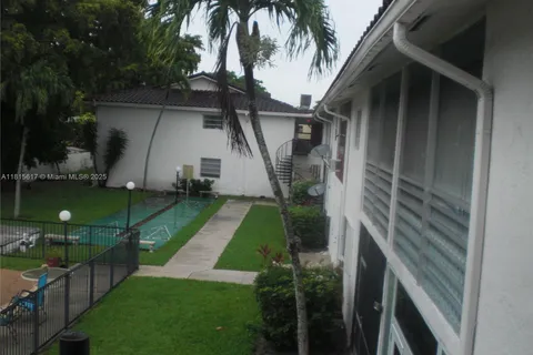 3250 NW 85th Ave # 24, Coral Springs FL 33065