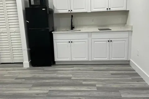 19404 NW 48th Ave, Miami Gardens FL 33055