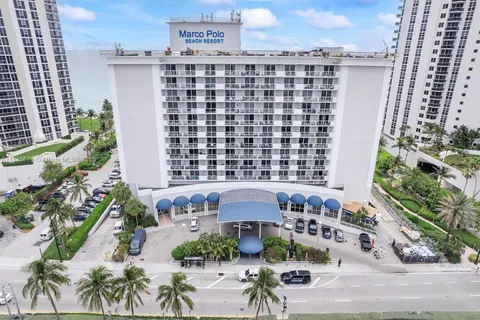 19201 Collins Ave # 306, Sunny Isles Beach FL 33160