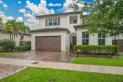 15104 SW 176th St, Miami FL 33187