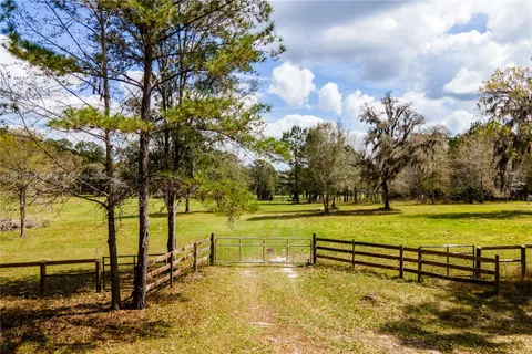 18601 NW 160th, Other City - In The State Of Florida FL 32696
