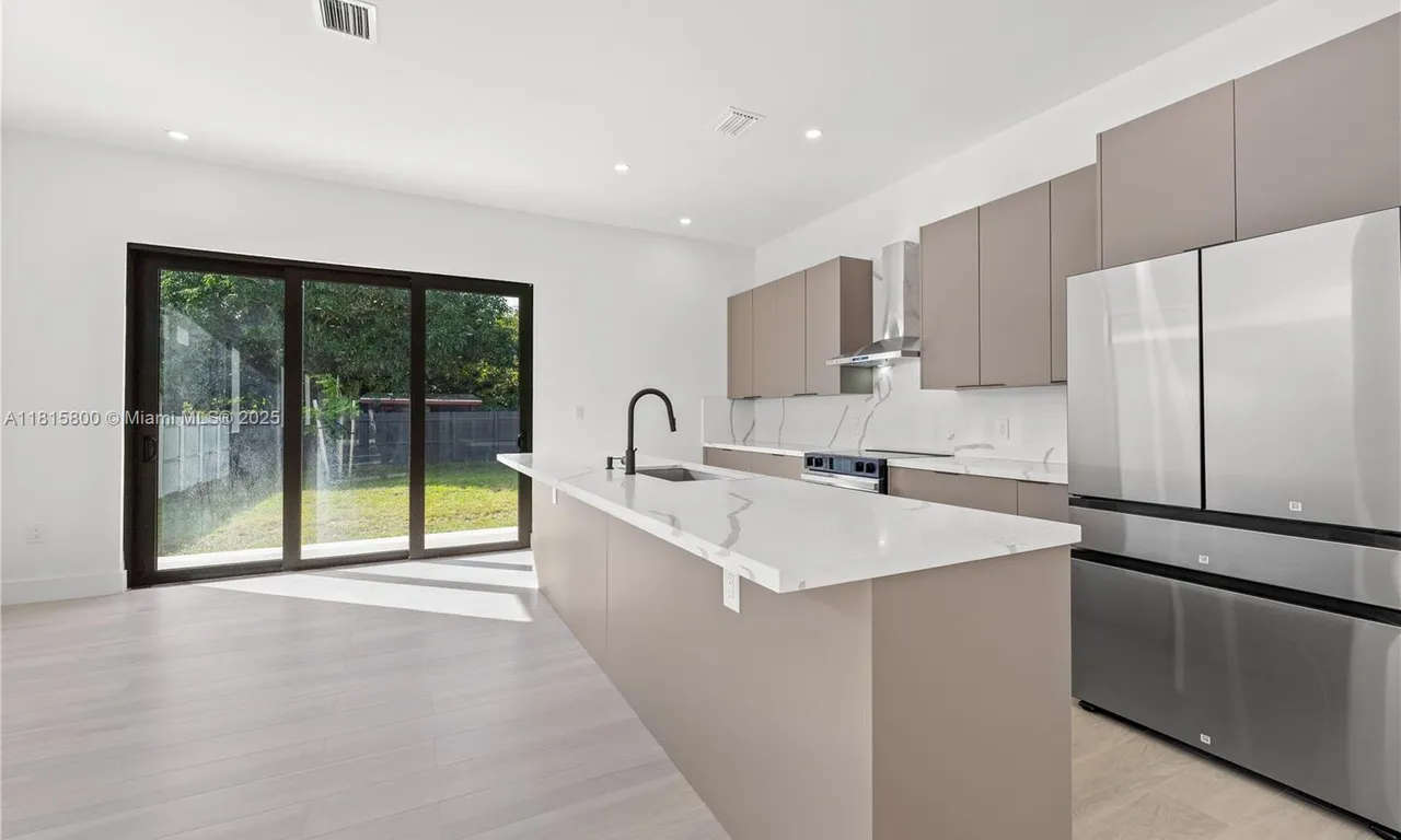 740 NW 24th Ct # 1, Miami FL 33125